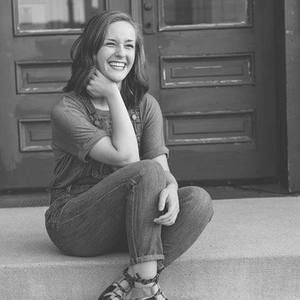 Meet your Posher, Lydia